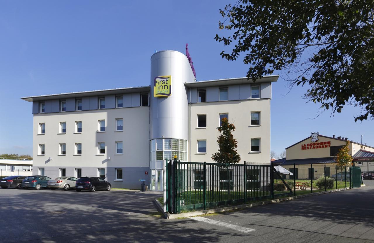 First Inn Hotel Paris Sud Лез-Юлис Экстерьер фото