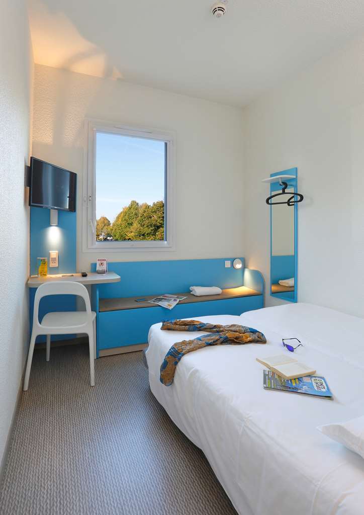 First Inn Hotel Paris Sud Лез-Юлис Номер фото